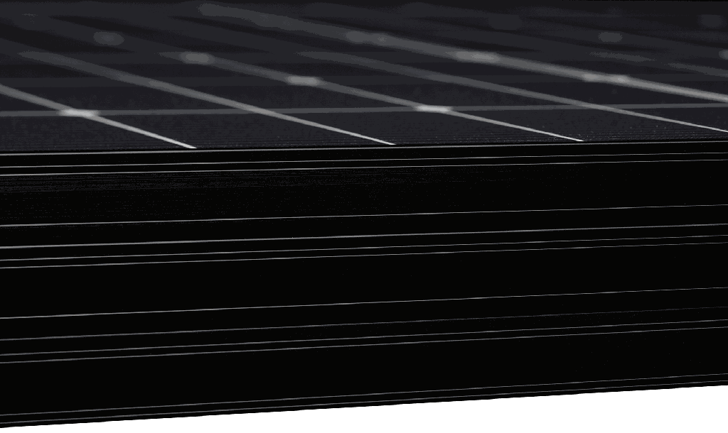Meyer-Burger_2022-03_WHITE_BLACK_GLASS_modules-stacked_2500x1488.png